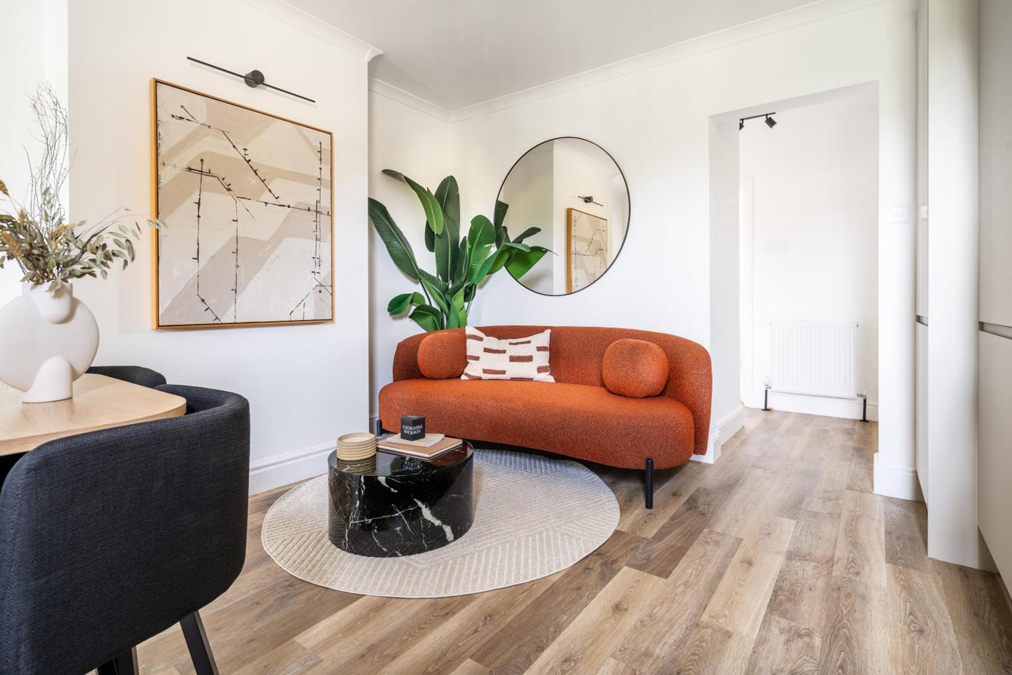 Newly Designed, 2Br Apt, 5Min From Northwood London Tube Station, Nato Hq, Ideal For Wembley, Warner Studio, Contractors Northwood (Greater London) Exterior foto