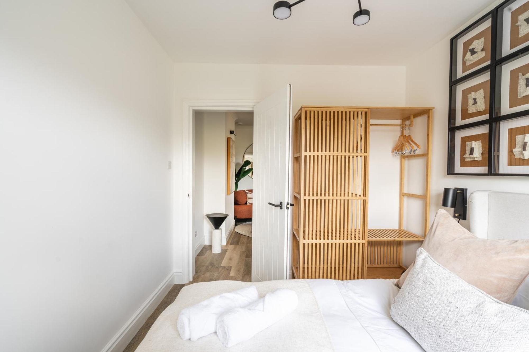 Newly Designed, 2Br Apt, 5Min From Northwood London Tube Station, Nato Hq, Ideal For Wembley, Warner Studio, Contractors Northwood (Greater London) Exterior foto