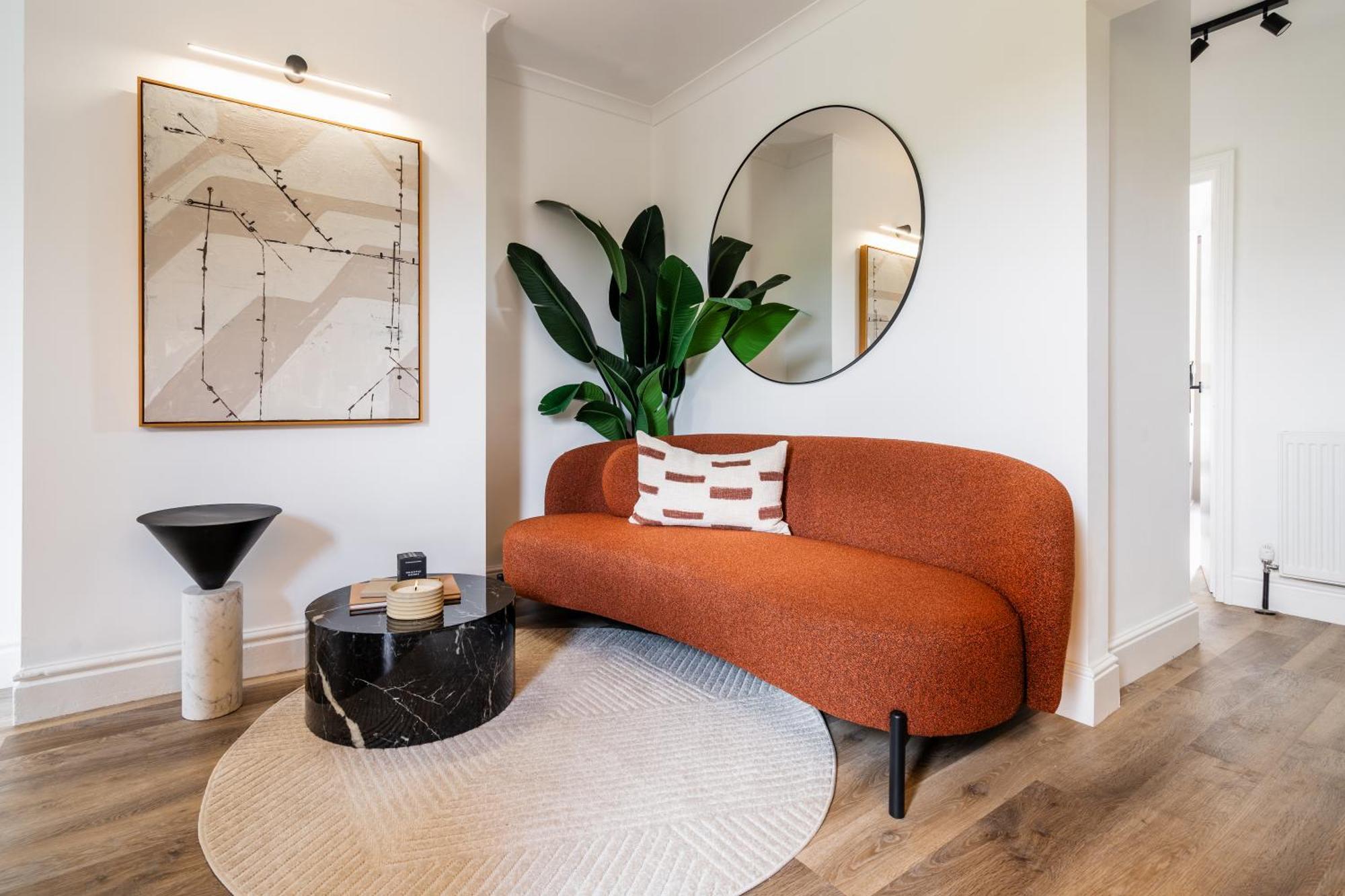 Newly Designed, 2Br Apt, 5Min From Northwood London Tube Station, Nato Hq, Ideal For Wembley, Warner Studio, Contractors Northwood (Greater London) Exterior foto